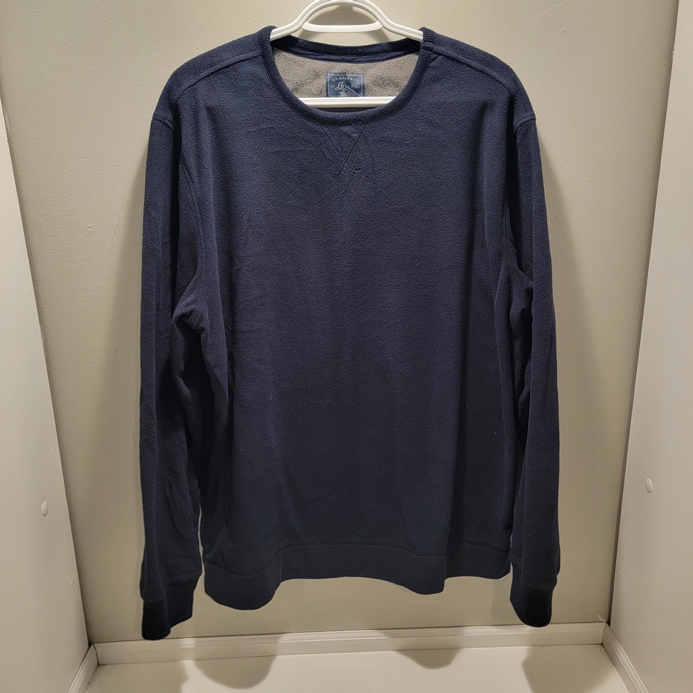 G.H. Bass & Co. Navy Pullover Fleece Sweatshirt